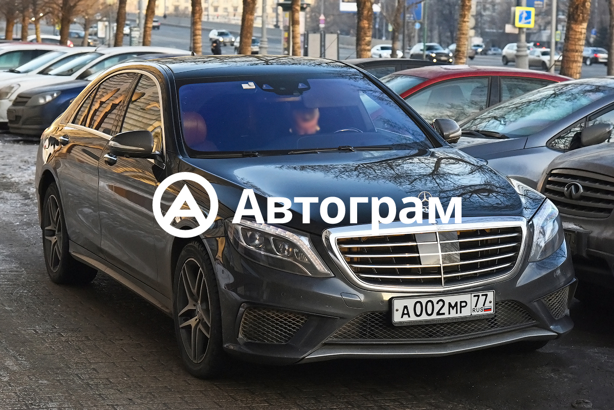 Автомобиля номер 2. А002мр77. А777мр Мерседес. А002мр77 Роллс Ройс. Maybach АМР 77.