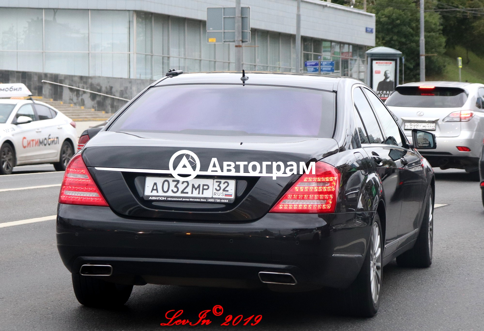 Информация об авто Mercedes-Benz S-Class с гос. номеру А032МР32