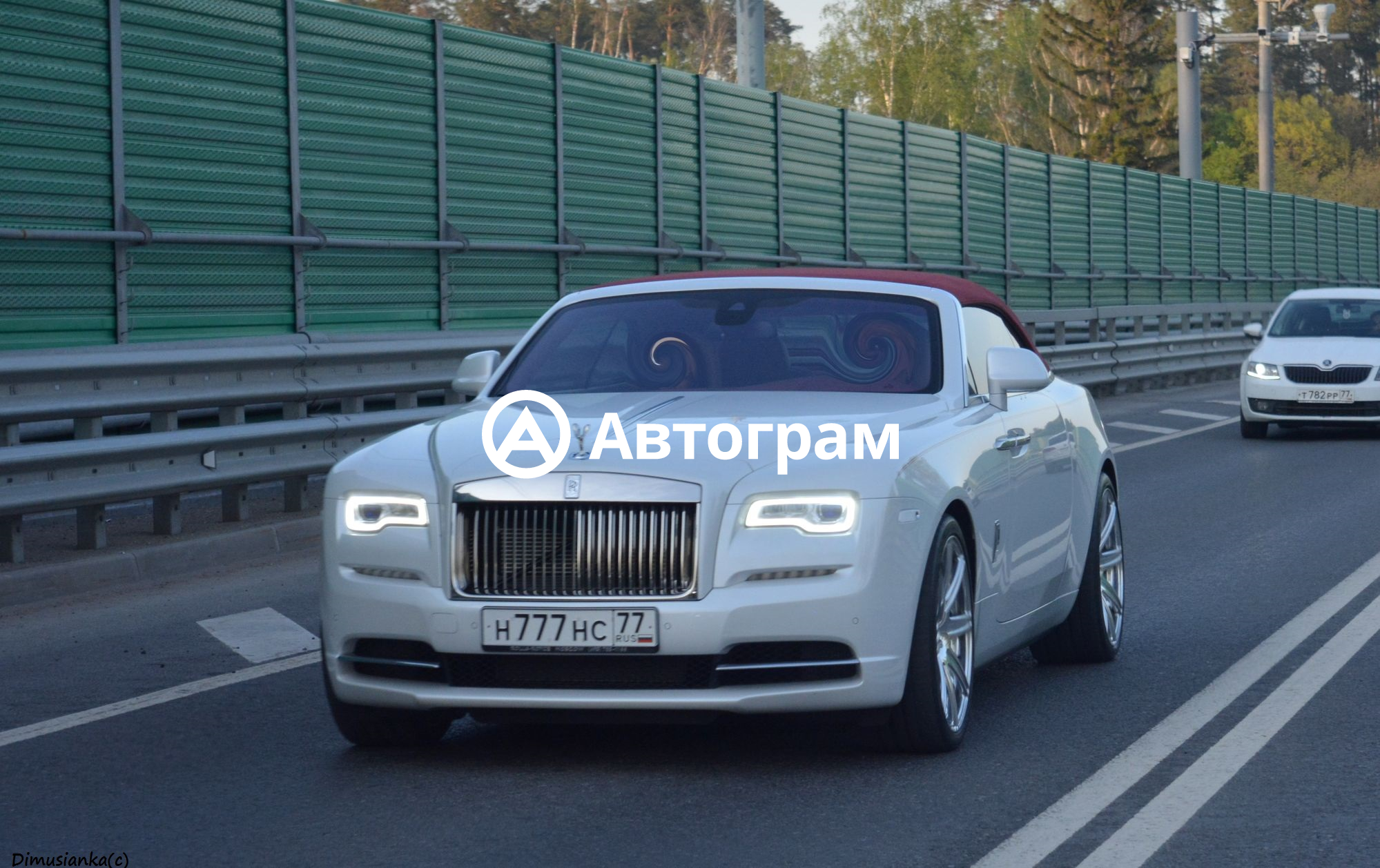 Номер отличные отличные. Роллс Ройс 777 77. Rolls Royce Dawn 777. Роллс Ройс с номером 777 777. Роллс Ройс 001 777.