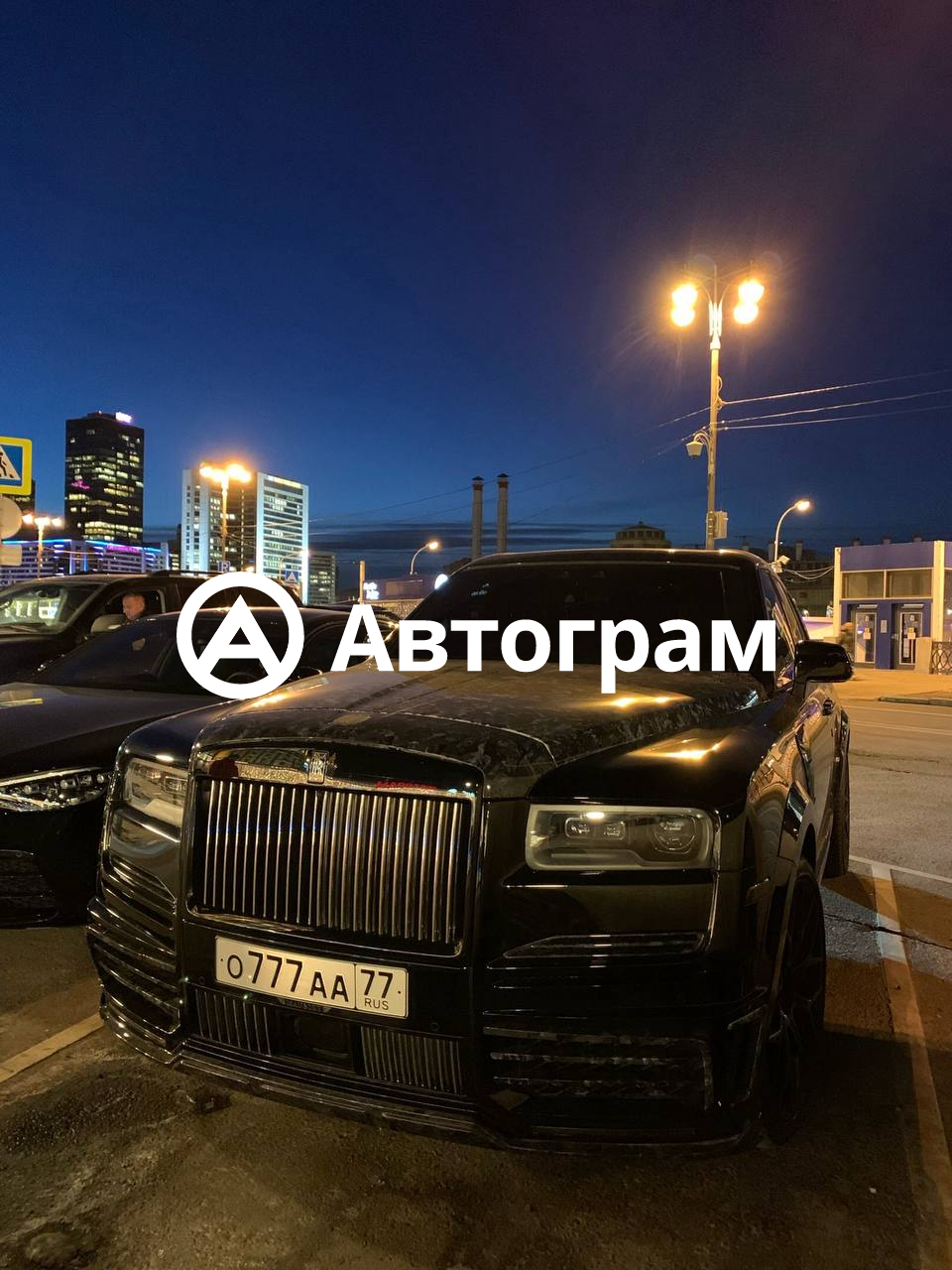 Информация об авто Rolls-Royce Phantom с гос. номеру О777АА77