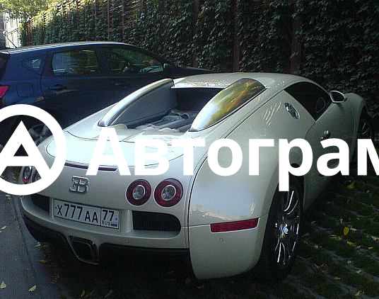 Дорогой автомобиль номера. Х777аа77. Bugatti х777аа77. Самые дорогие номера на машину. Редкие номера машин.